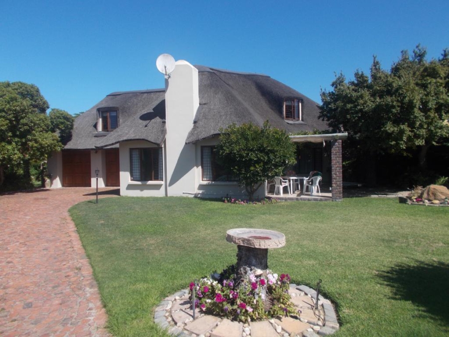 3 Bedroom Property for Sale in The Island Western Cape